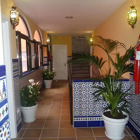 Doña Lina Hotel 2*