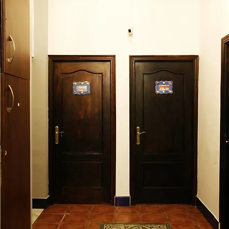 Dalis Guest house 2*