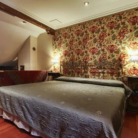 Alabardero Hotel 4*