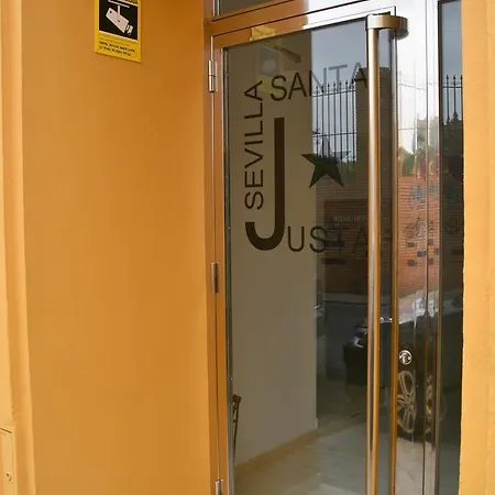 Gasthof Santa Justa - Adults Only Sevilla