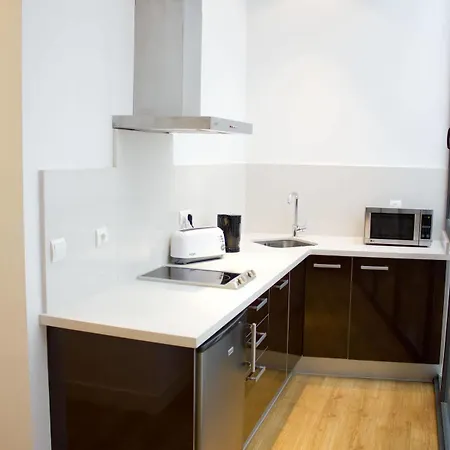 Apartment Life Alberto Lista *
