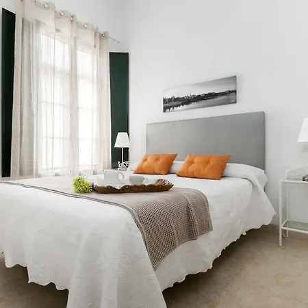 Corral De Chicharos Apartment Seville