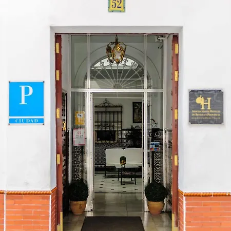 Gala Sevilha