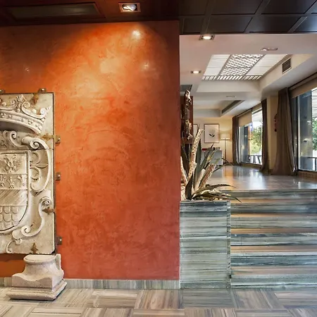 Hotel Alcazar