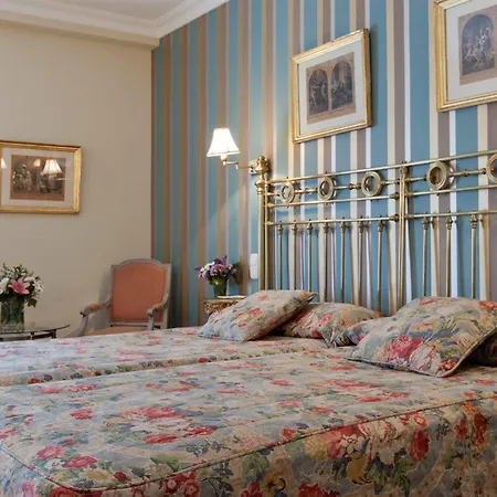 Hotel Doña María