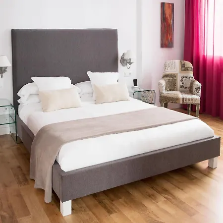 Apartment Puerta Catedral Seville