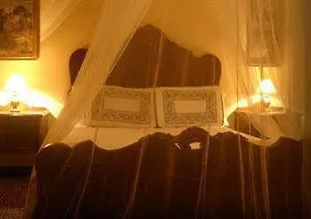 Hostal-casa Sol Y Luna *