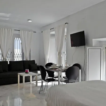 Reservaloen Casa Del Museo Apartment Seville