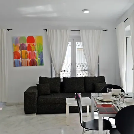 Reservaloen Casa Del Museo Apartment