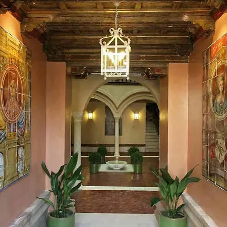 Hotel Sacristia De Santa Ana 3*