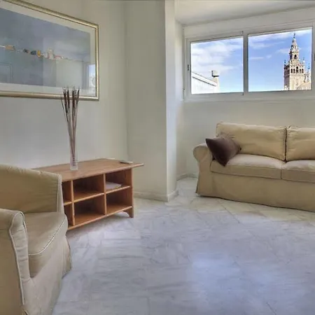 Apartment Mariano De Cavia Seville
