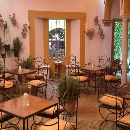מלון Casa Imperial 4*