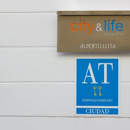 Apartment Life Alberto Lista Seville