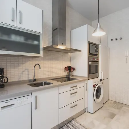 Arenal Maestranza Apartment *