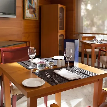 Occidental Viapol Hotel