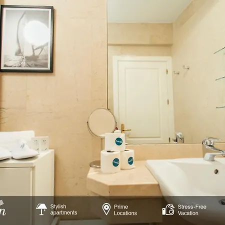 Comfortable Duplex- 1bd 2bth- Dean Miranda Apartment Seville