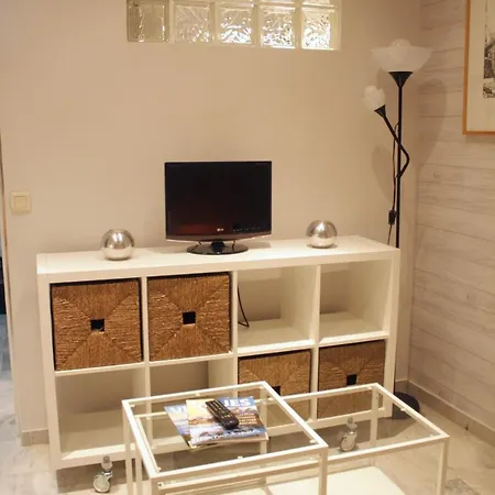 Fantastico Estudio En Centro Ciudad - Conde De Ibarra 11/13- Apartment *