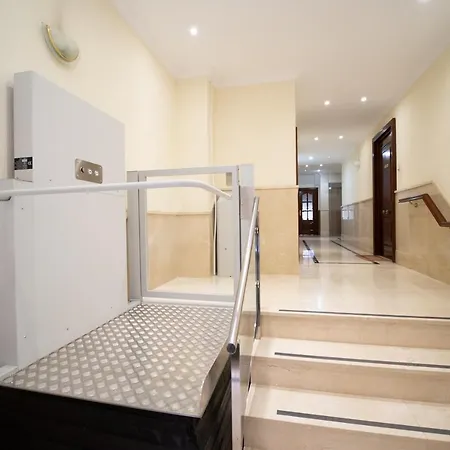 Larra Nervion Seville