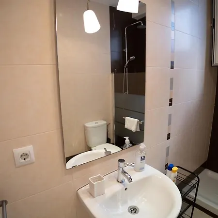 Larra Nervion Apartment Seville