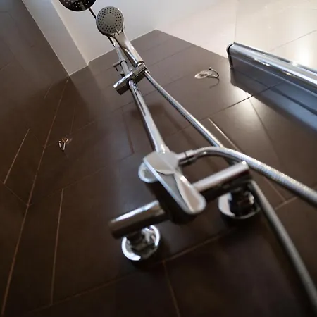 Larra Nervion Apartment *