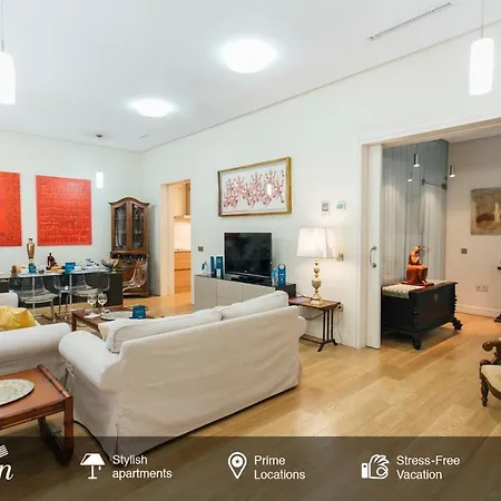 Alameda De Hercules Apartment *