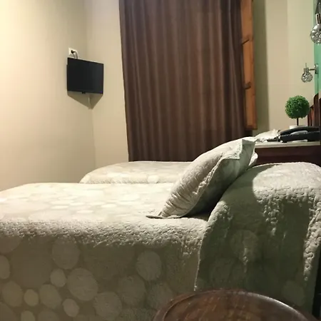 푸에르타 카르모나 2* 세비야