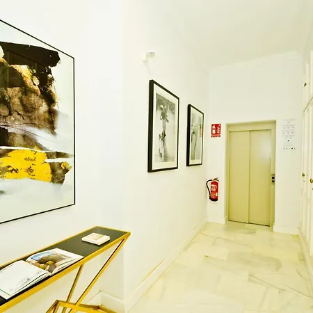 Ninesuites Seville