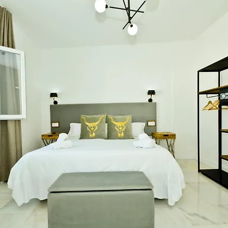 Ninesuites Seville