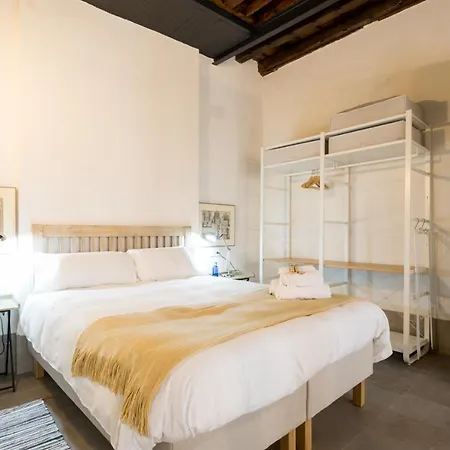 Oak & Sandstone - Space Maison Apartment *
