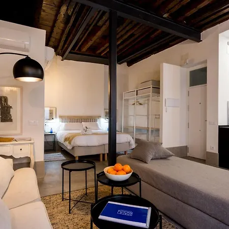 Oak & Sandstone - Space Maison Apartment *