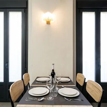 Oak & Sandstone - Space Maison Seville