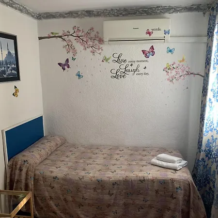 Giraldilla Guest house