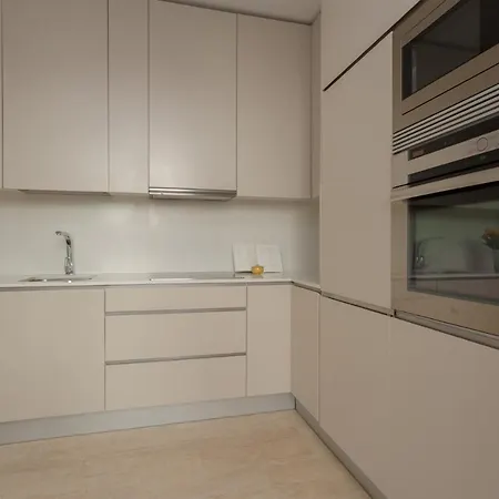 Fabulosa Casa Con Piscina En Heliopolis-sevilla