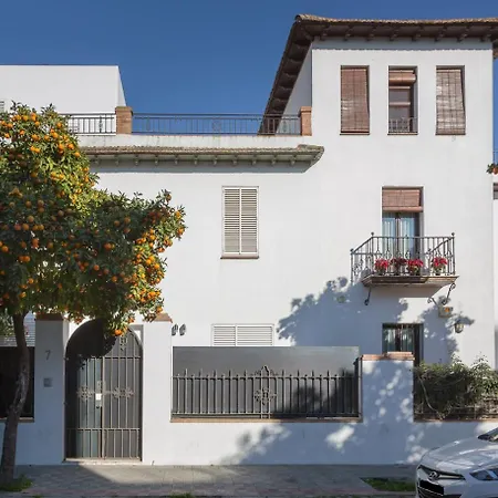 Fabulosa Casa Con Piscina En Heliopolis-sevilla
