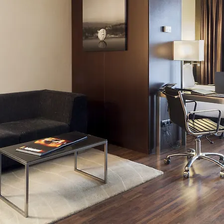 Hotel Ac Ciudad De By Marriott 4*