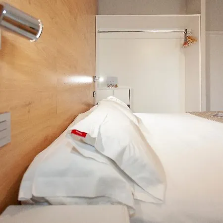 Hotel Aacr Monteolivos 3*
