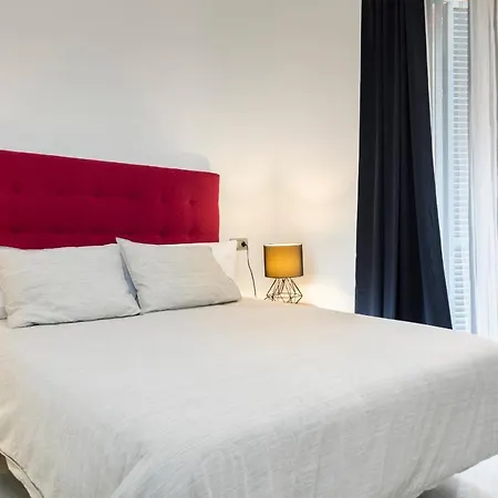 Adriano Apartamento Sevilla