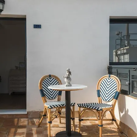 Cicerone De Sevilla 2*