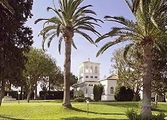 Hotel Cortijo Aguila Real 4*