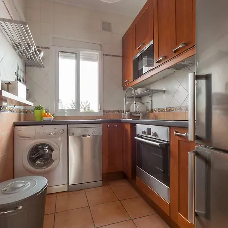 Blossom Elegant And Bright 2 - 4px Apartment