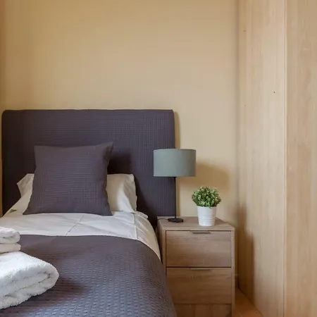 Apartment Blossom Elegant And Bright 2 - 4px