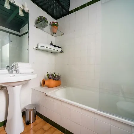 Apartamento Calle Alcazares *