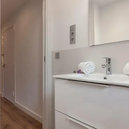Nuevo Apartamento Casco Antiguo Wifi Ac * Seville