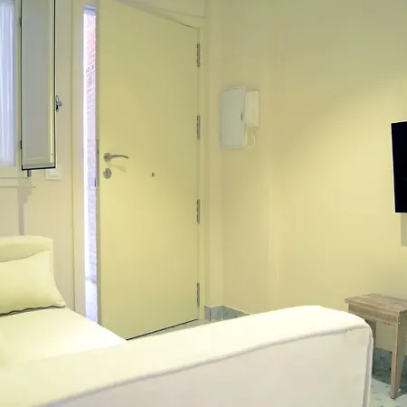 Apartment Eva Recommends Pureza Triana Seville