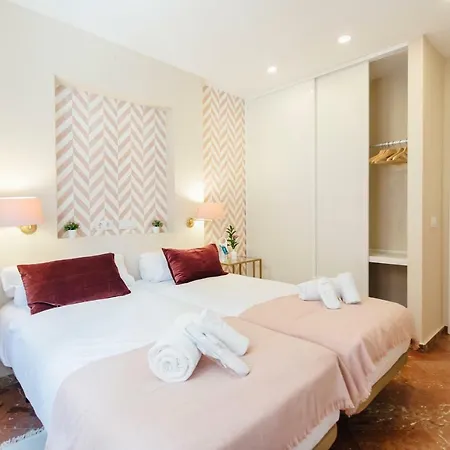 Stylish And Wide- 3bdr 3bth- Remedios Appartamento Siviglia