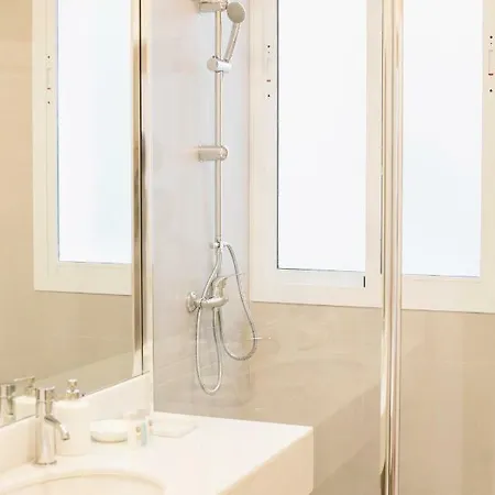 Appartamento Stylish And Wide- 3bdr 3bth- Remedios