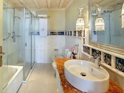 Sacristia De Santa Ana Hotel Sevilla