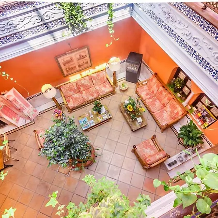 Patio De La Alameda 3* סביליה