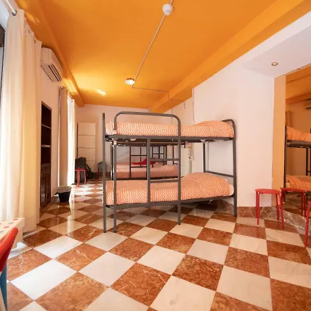 Hostel Arc House (adults Only) *