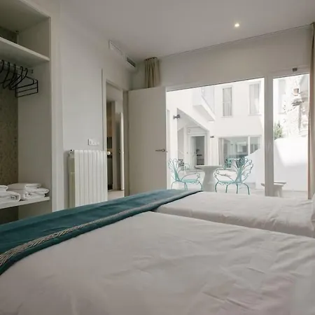 Rg Plaza Del Salvador Apartment